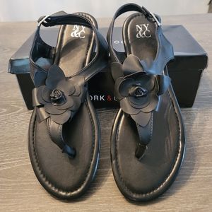 NWOT NY & Co. Aurelia Sandal Size 9.5